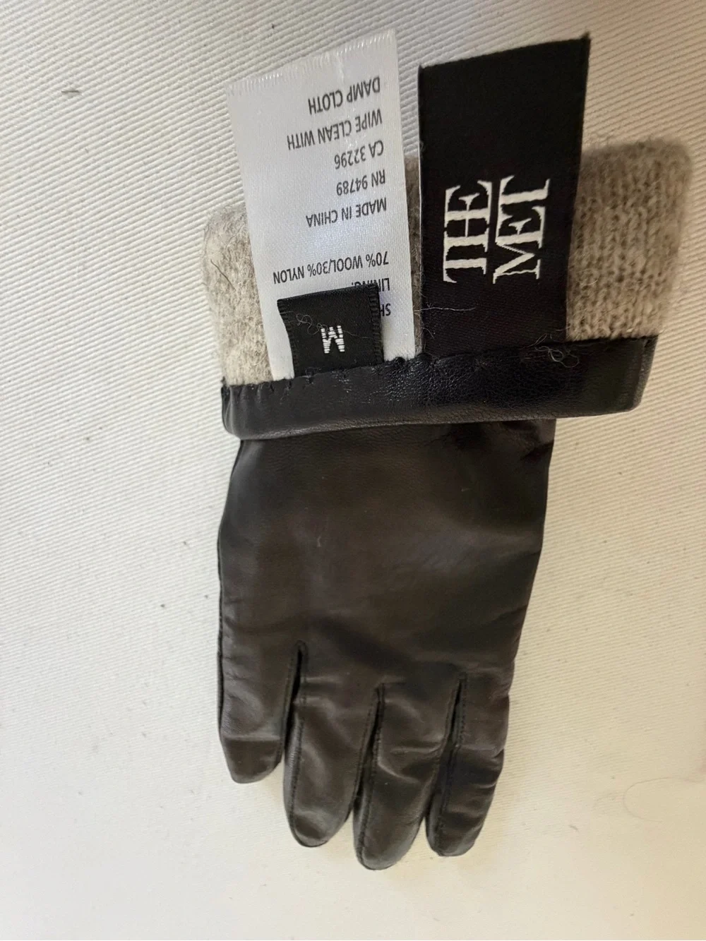 Met Museum Dragonfly Leather Gloves Wool Lined Art Nouveau Black
